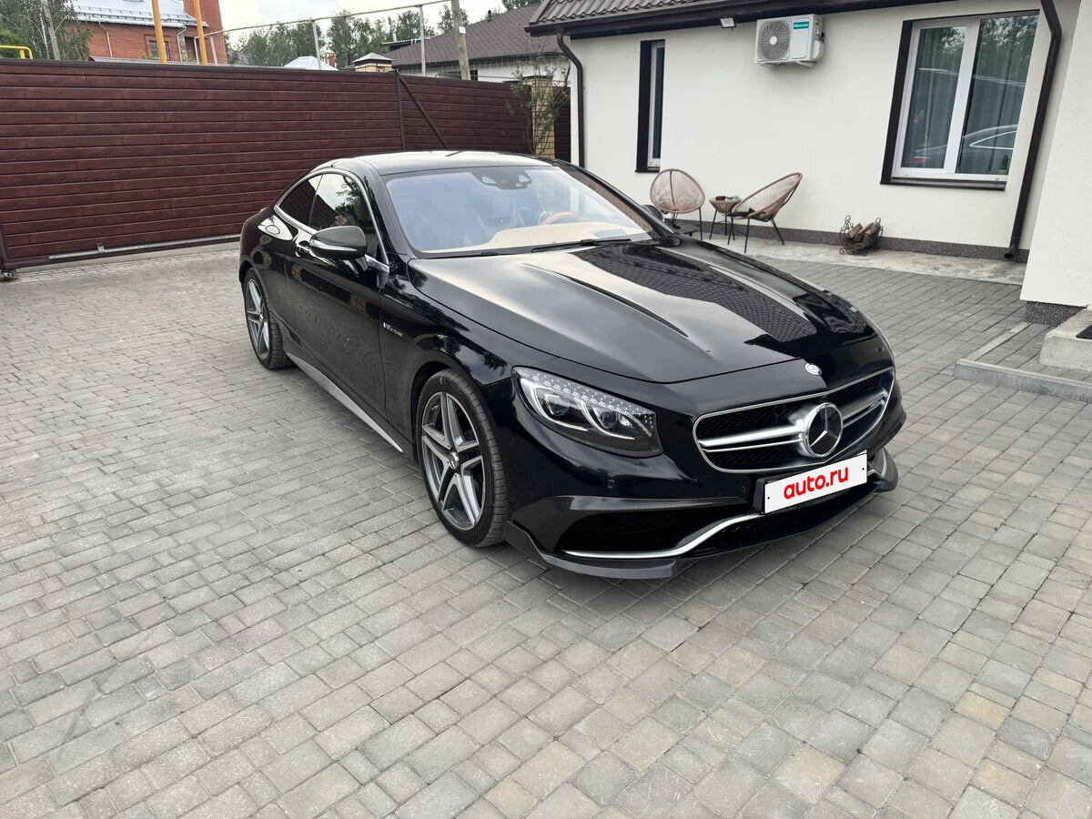Mercedes-AMG S 63, передний ракурс три четверти